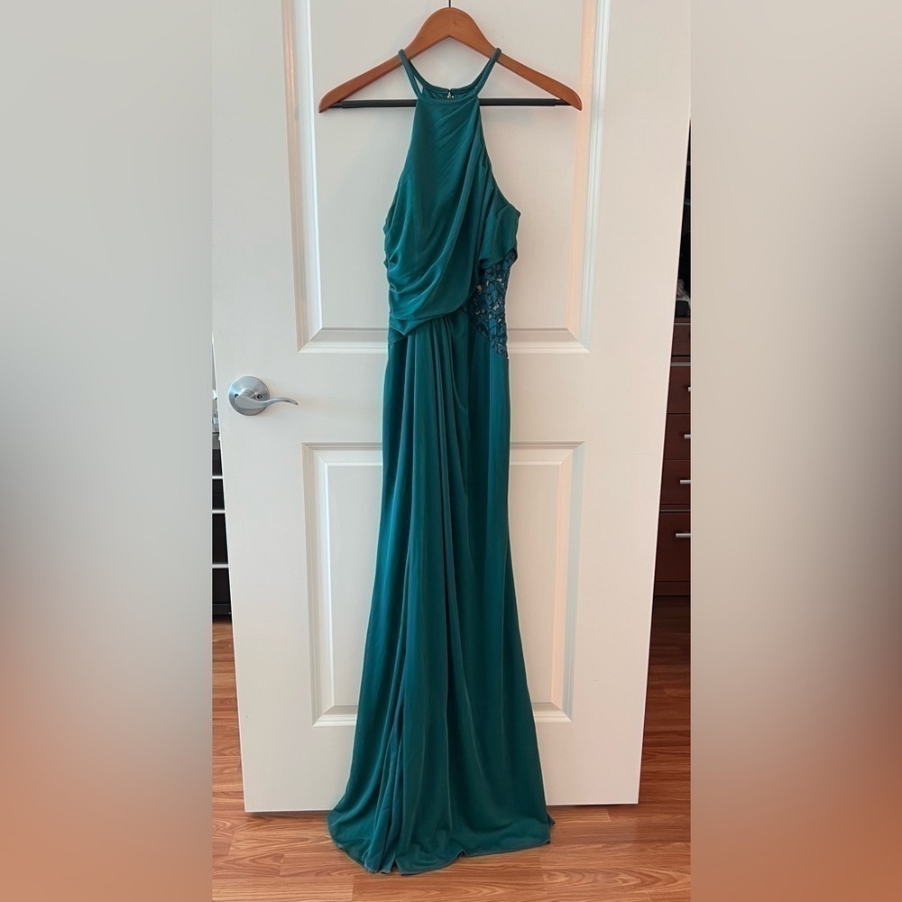 David's Bridal High-Neck Mesh Dress w/ Lace
Inset Bridesmaid/Prom/Formal
